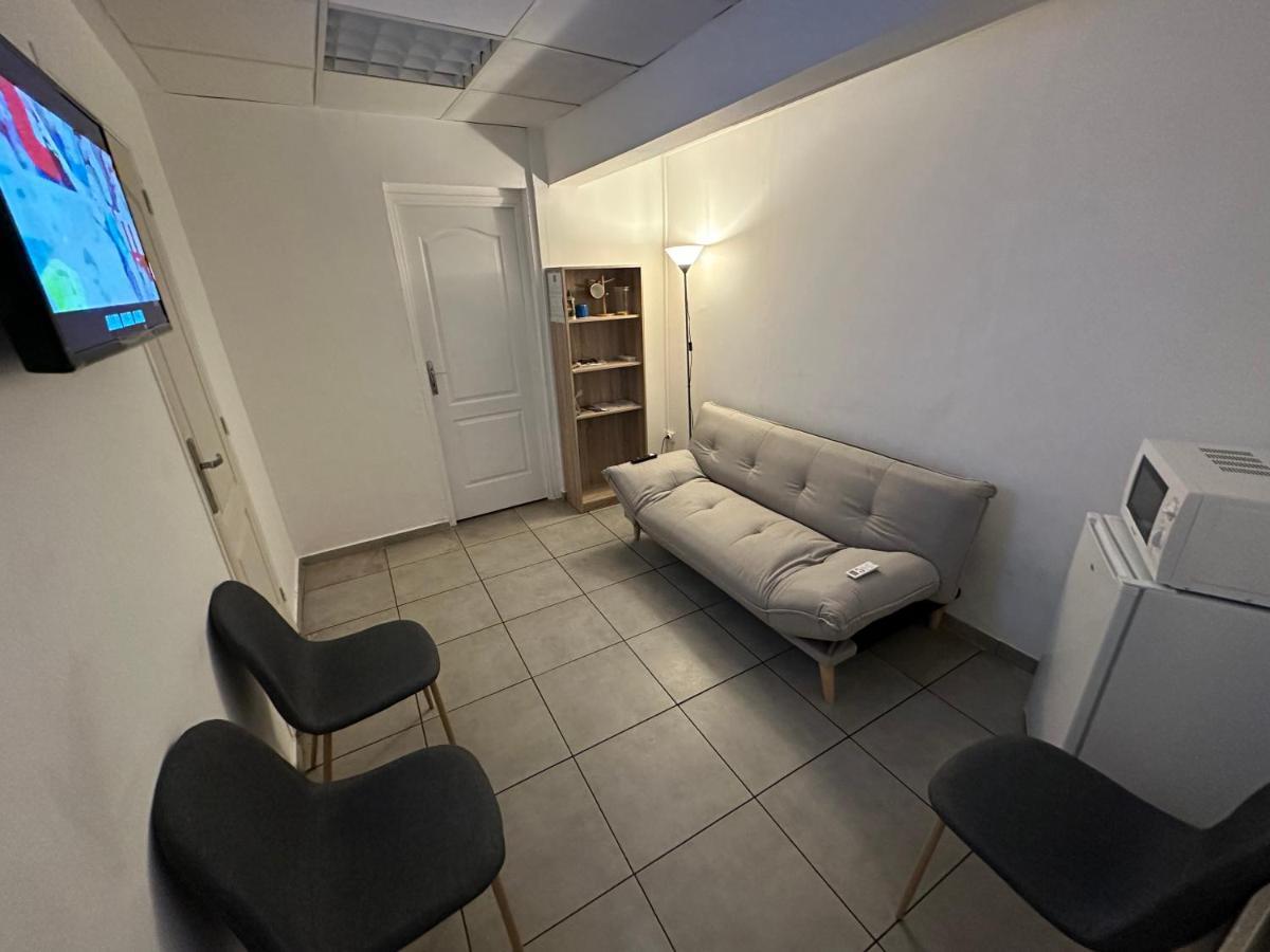 Azur Hotel Saint-Denis Kültér fotó