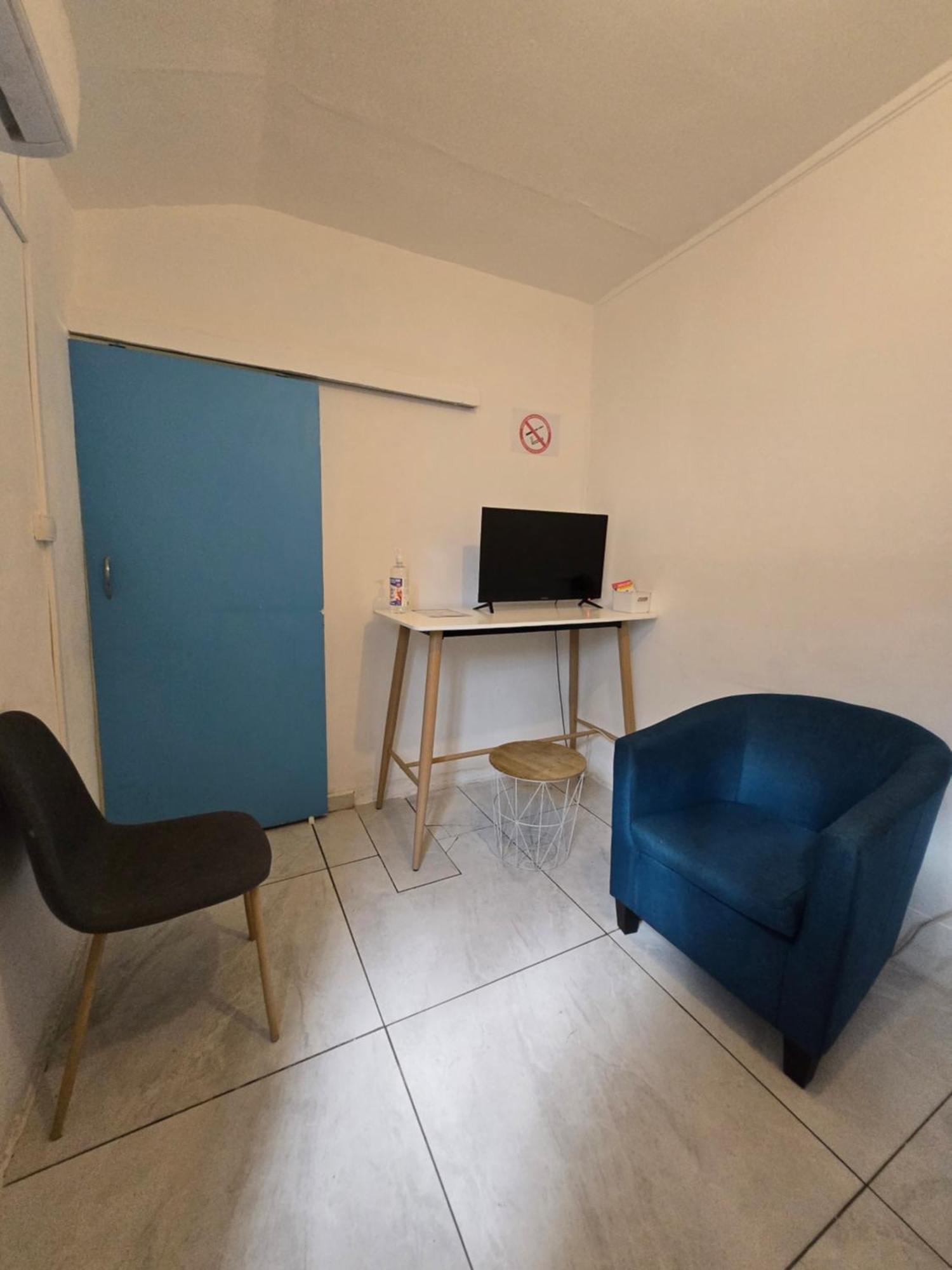 Azur Hotel Saint-Denis Kültér fotó